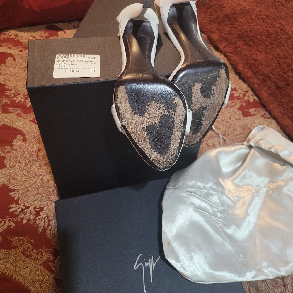 Zanotti bottoms
